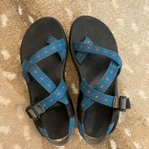 chacos